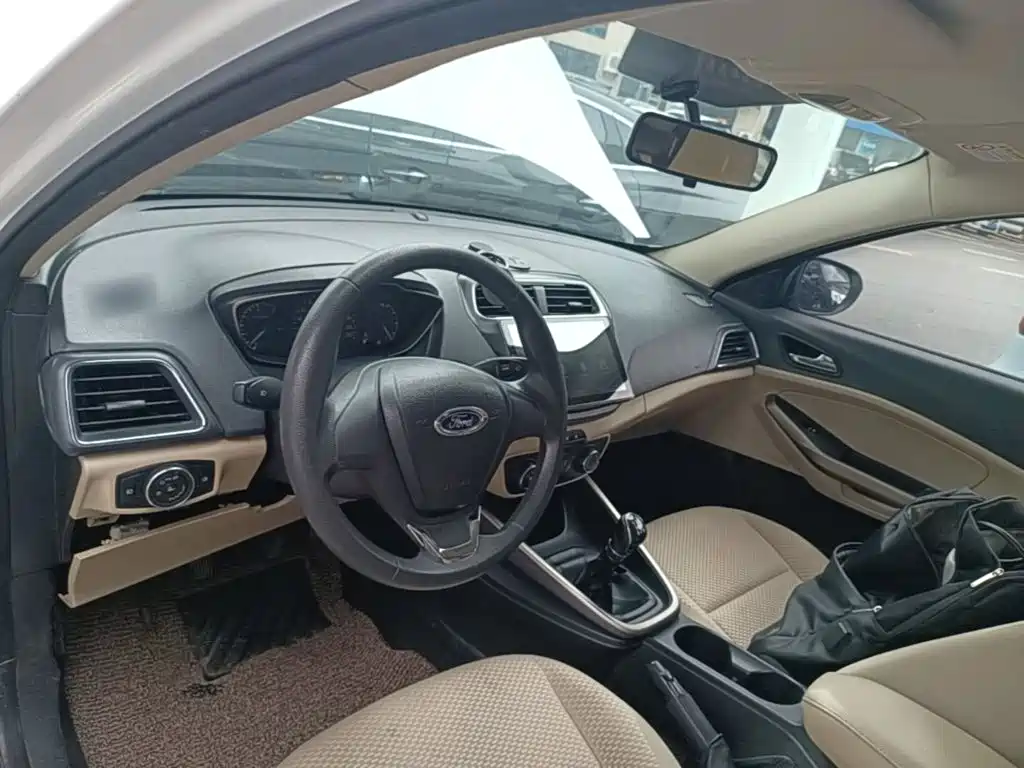 Ford Escort 2015 2015 1.5L Manual Comfort