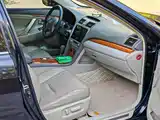 Photo 10 - Toyota Camry