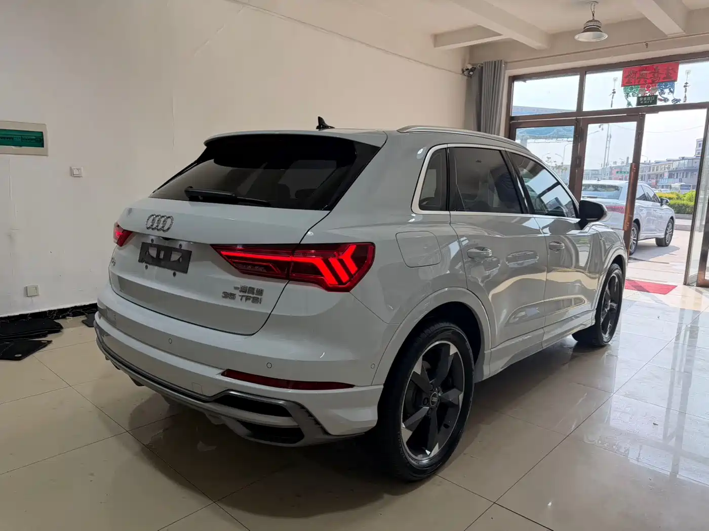 Audi Q3 2022 35 TFSI Fashion Dynamic фото 6