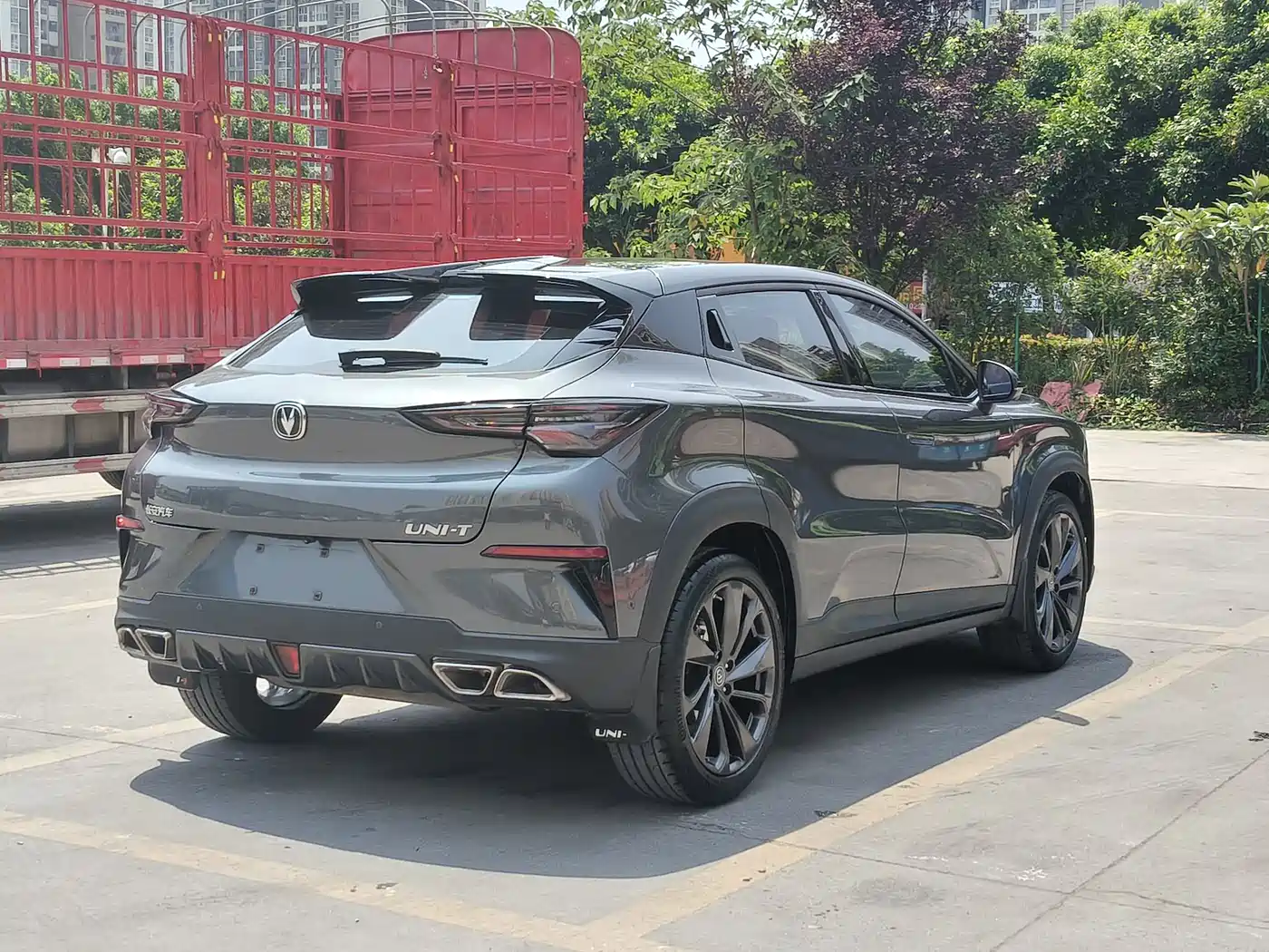 CHANGAN UNI-T