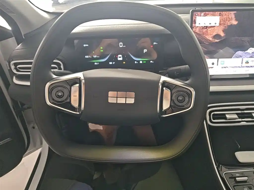 Geely Galaxy Galaxy Stellar 6 2025 60km Voyager Edition фото 11