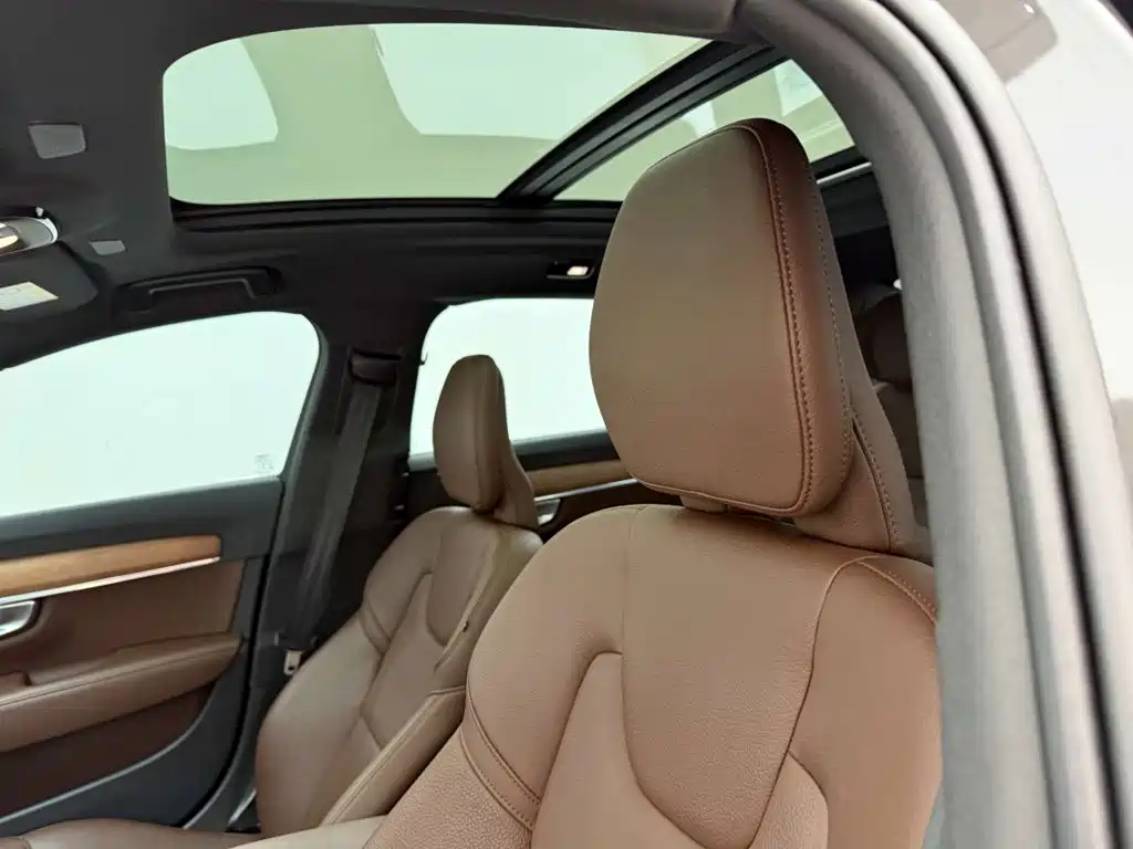 Volvo S90, миниатюра 16