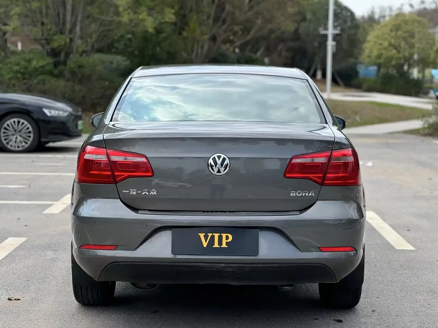 Volkswagen Bora 2014 1.6L Automatic Comfort Edition фото 5