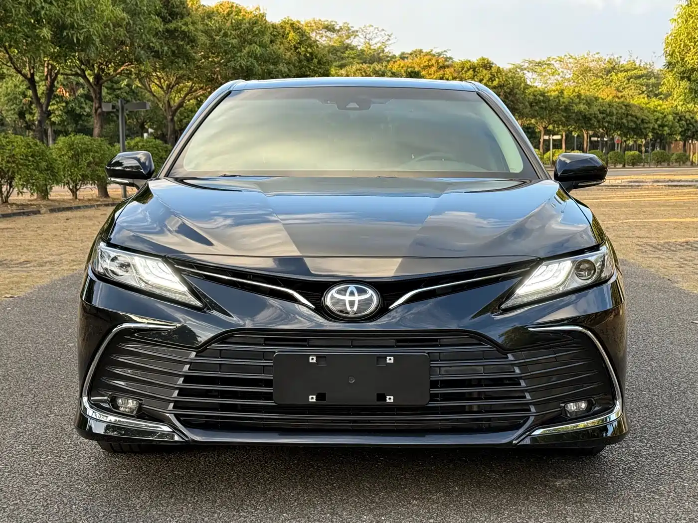 TOYOTA CAMRY