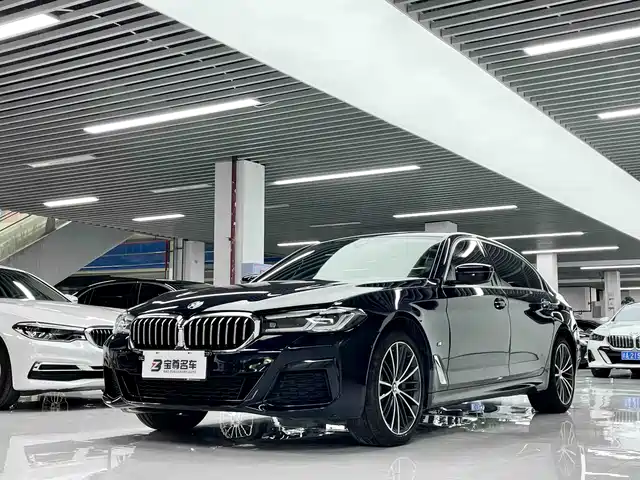 BMW 5 Series 2023