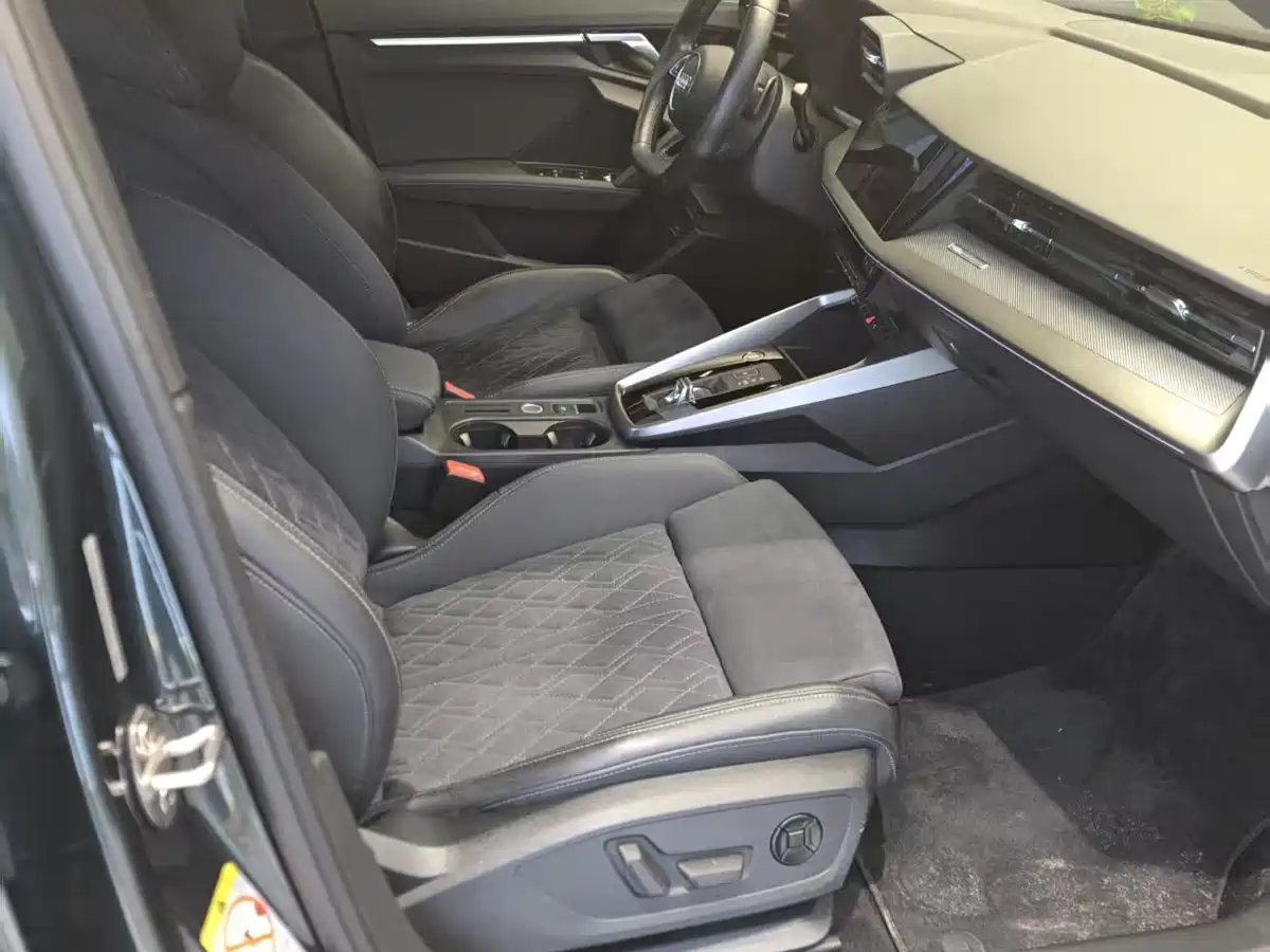 Audi A3 2022 A3L Limousine 35 TFSI Luxury Sport фото 4