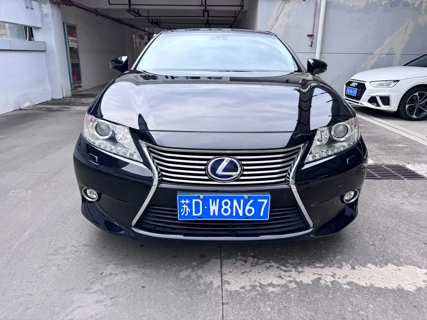 Фото 2 - Lexus ES