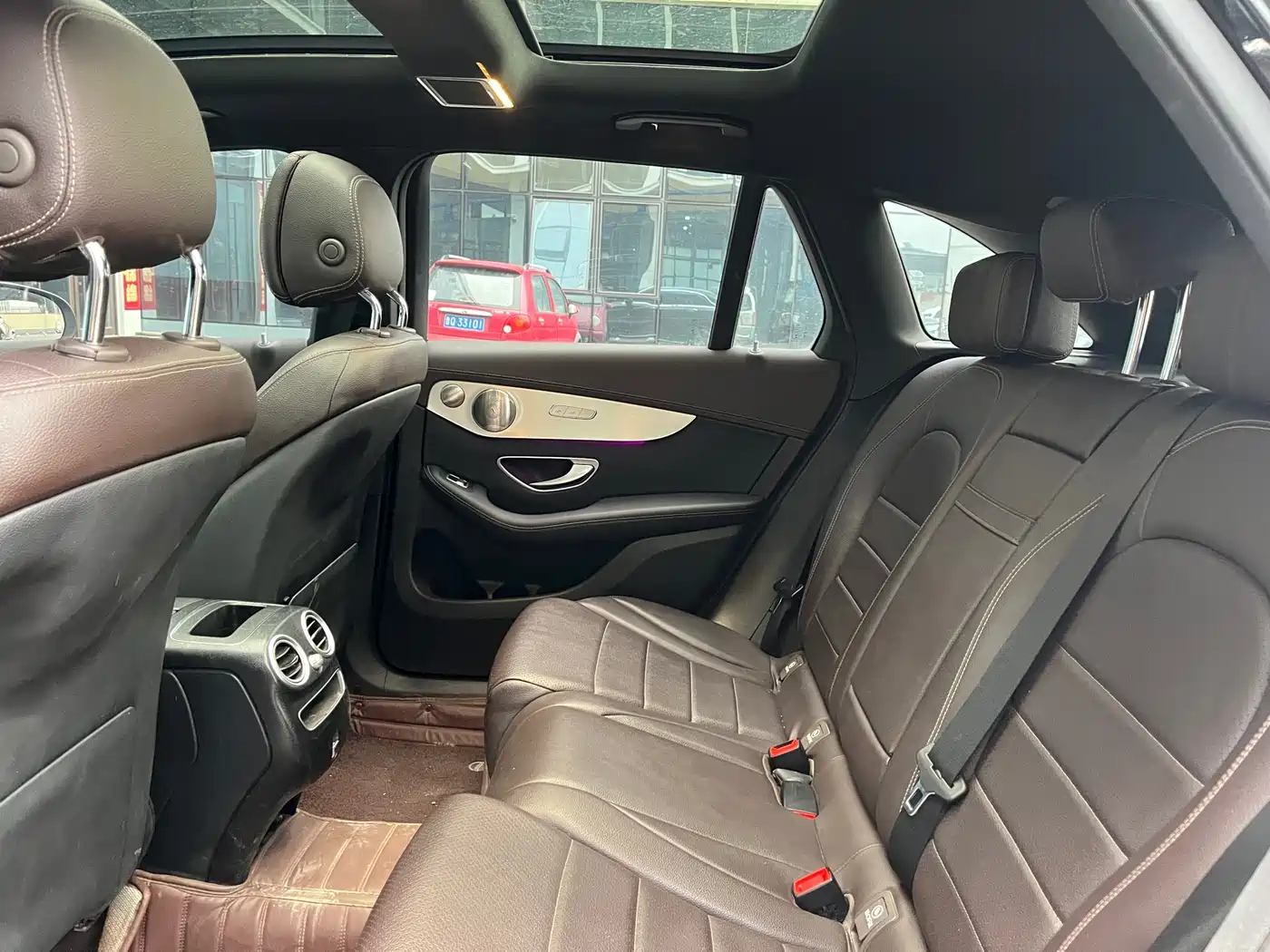 Mercedes-Benz GLC 2021 GLC 260 L 4MATIC Sporty фото 6