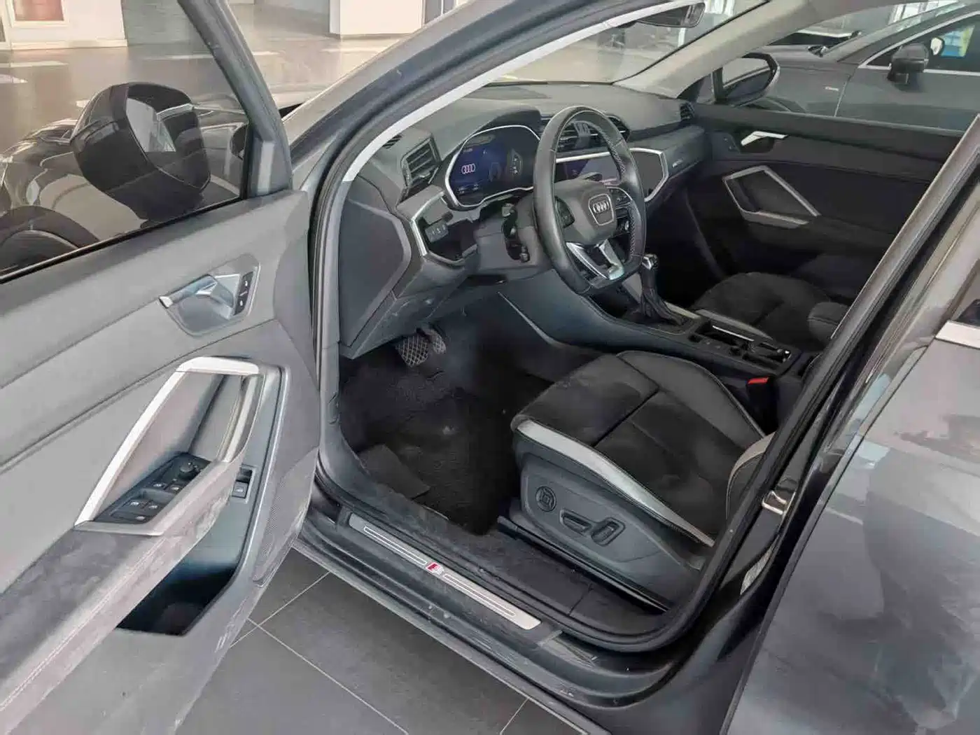 Audi Q3 2023 35 TFSI Fashion Dynamic (1.4T) фото 5