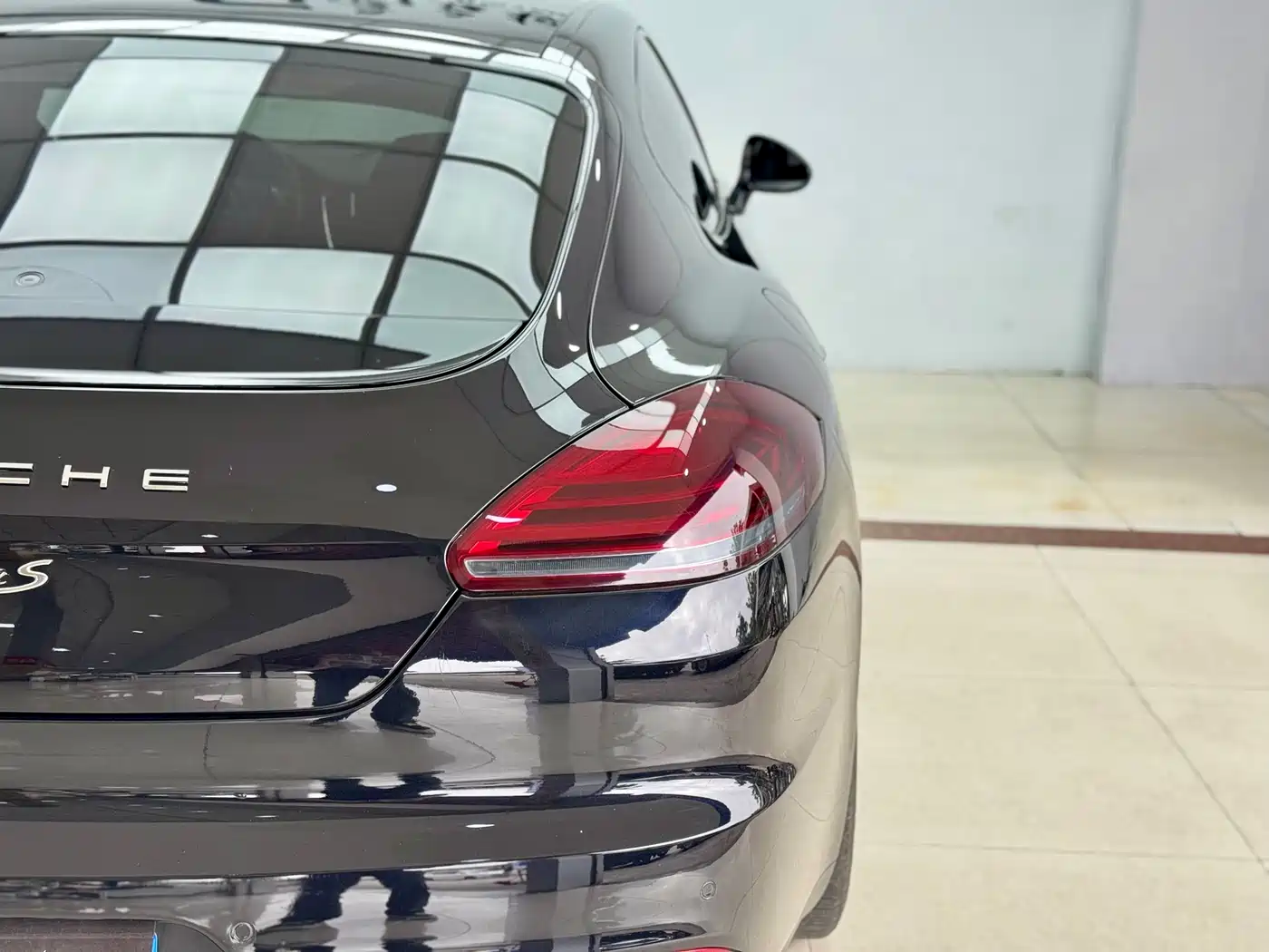 Porsche Panamera 2014 Panamera 3.0T фото 27