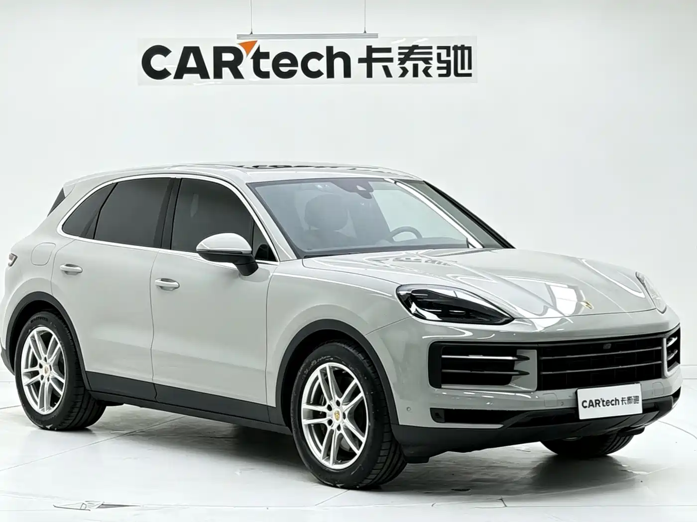 Porsche Cayenne 2025 Cayenne 3.0T Dream Chaser Edition фото 3