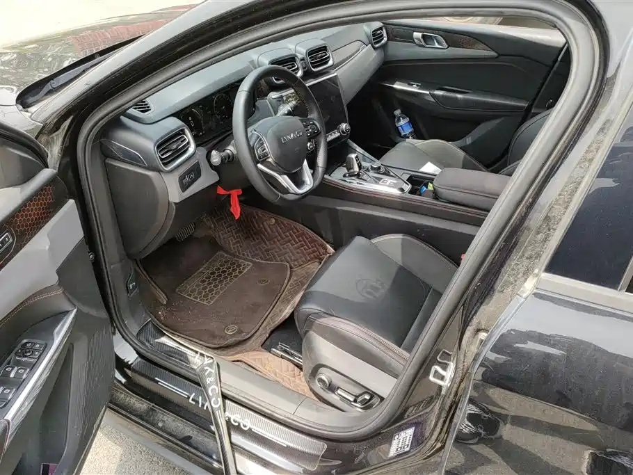 Lynk & Co 03 2019 2.0TD Auto Power Pro Version фото 9