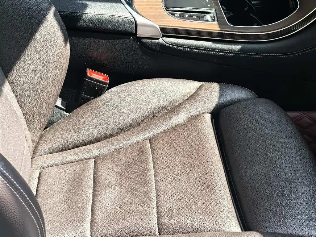 Mercedes-Benz GLC 2021 GLC 300 L 4MATIC Sporty фото 8