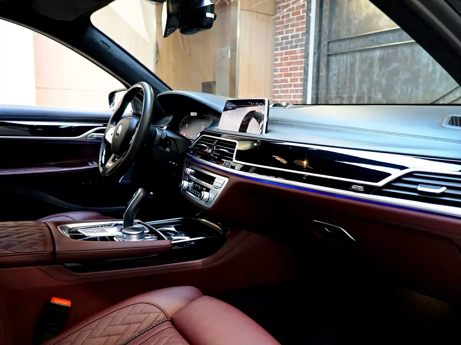 صورة 29 - BMW 7 Series