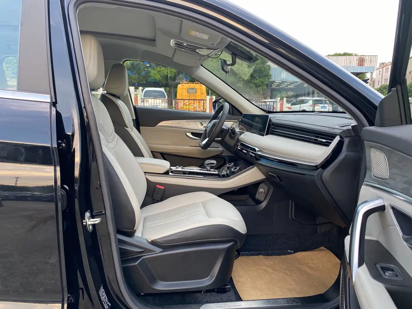 Jetour X70 PRO 2023 2023 2.0T DCT Premium 5-Seater