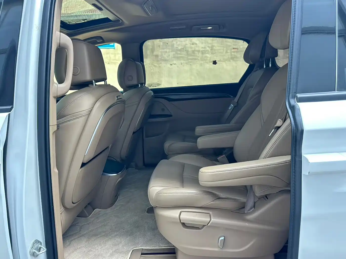 Buick GL8 2021 ES Landlord 653T Premium фото 7