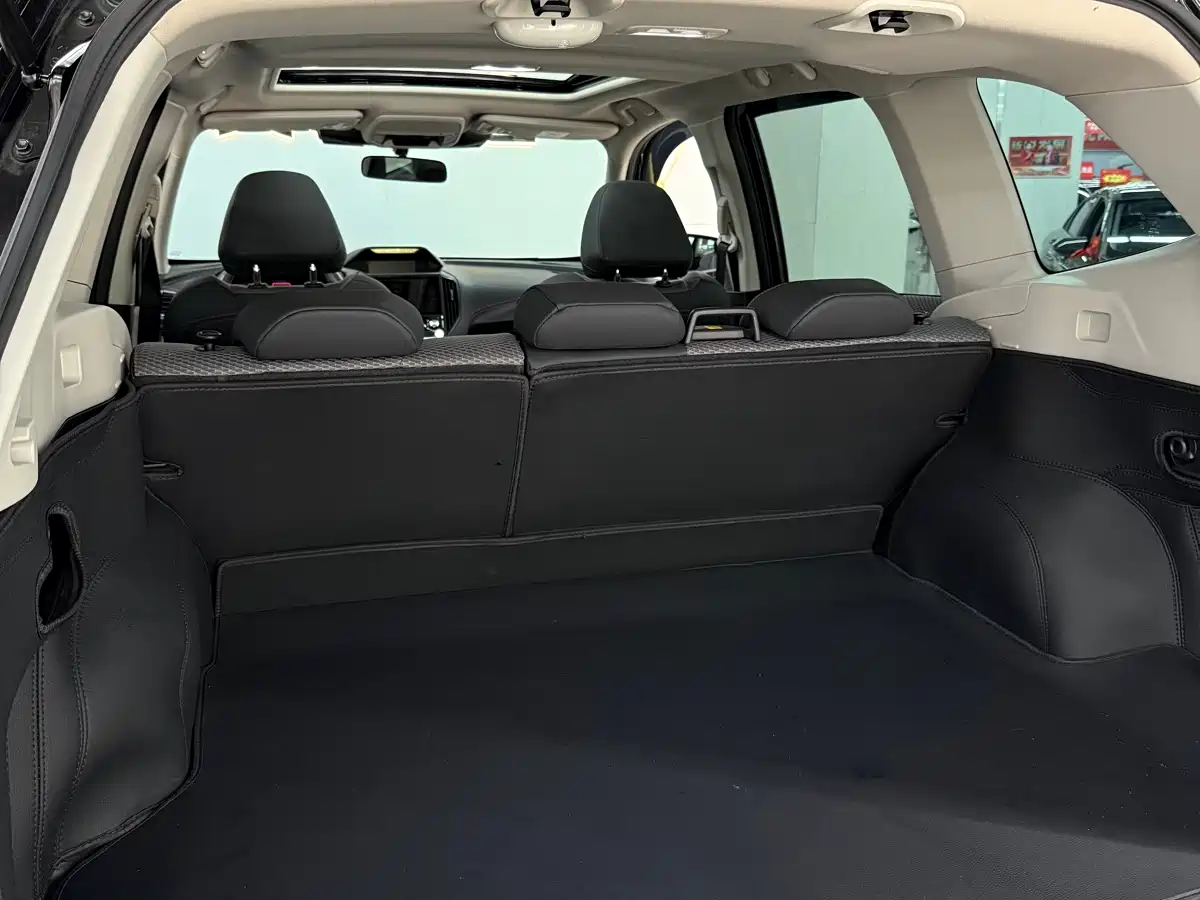 Subaru Forester 2024 Model 2.5i AWD X Sport Edition EyeSight фото 28