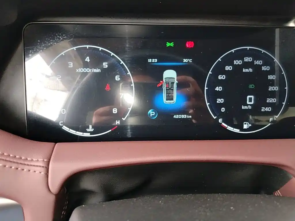 Geely Haoyue 2022 2022 1.8TD DCT Luxury 7-Seater
