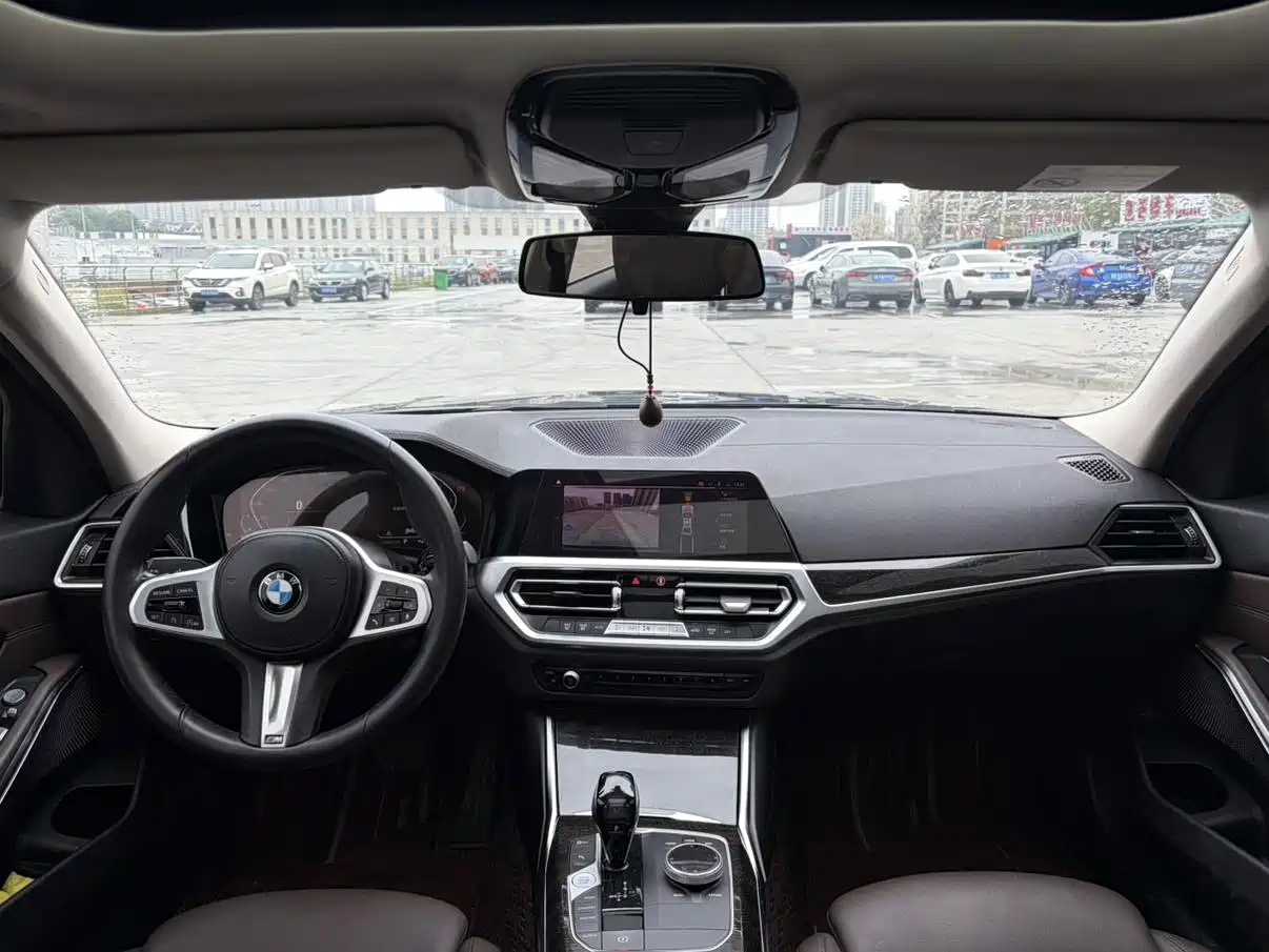 BMW 3 Series 2021 Second Facelift 325Li M Sport Package фото 11