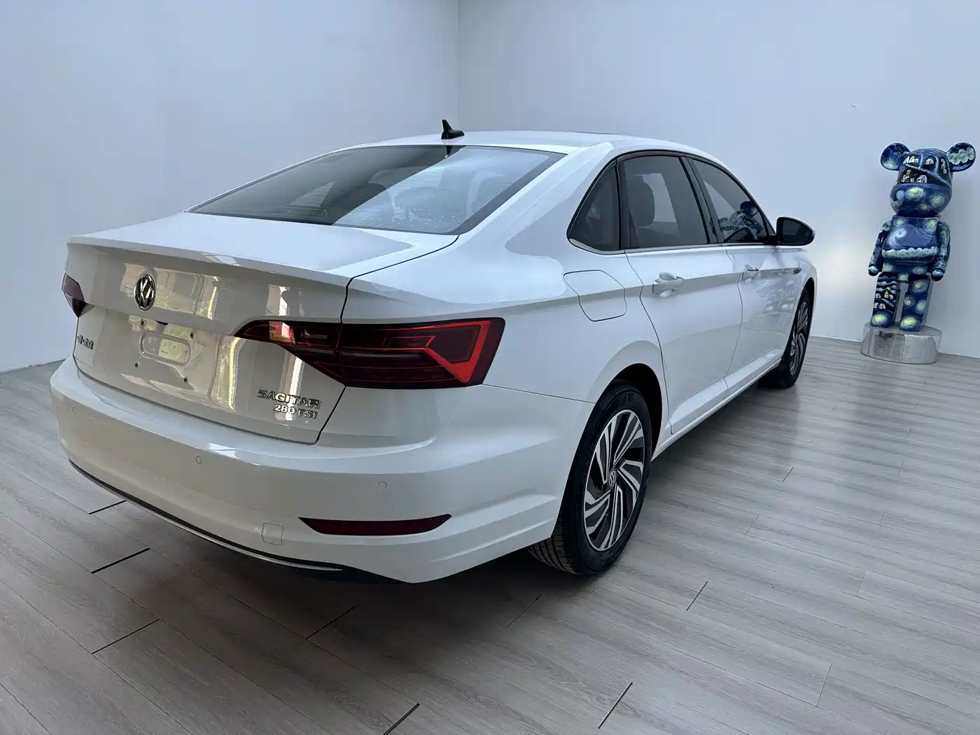 Volkswagen Sagitar, миниатюра 5