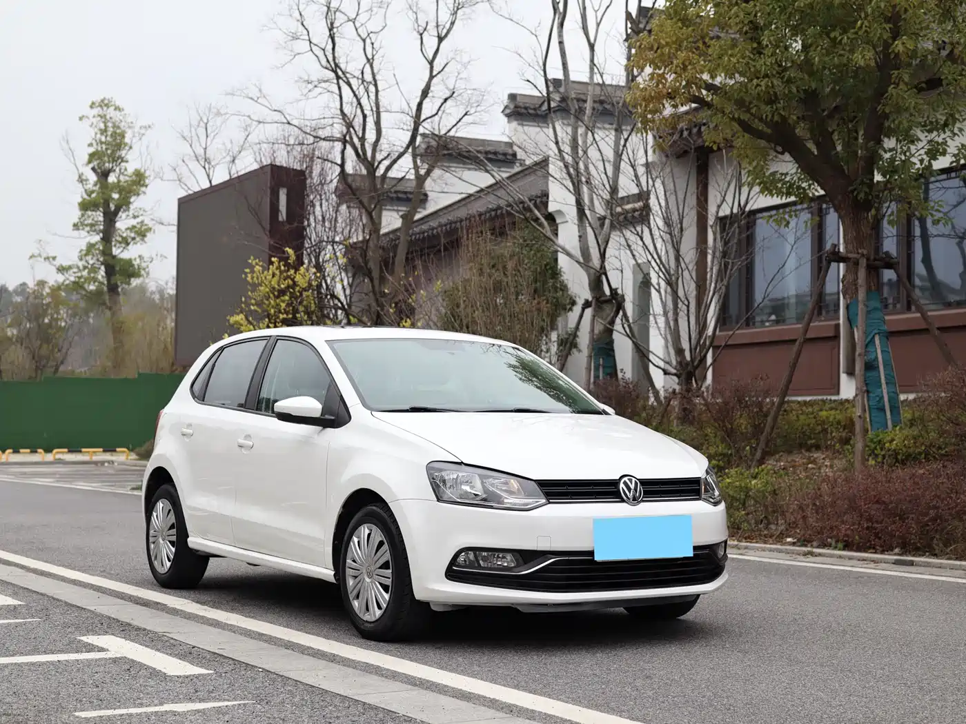 Volkswagen Polo 2016 1.6L Automatic Comfort фото 3