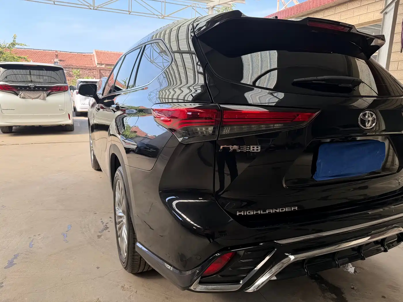 Toyota Highlander 2022 380T 4WD Premium 7-Seater фото 6