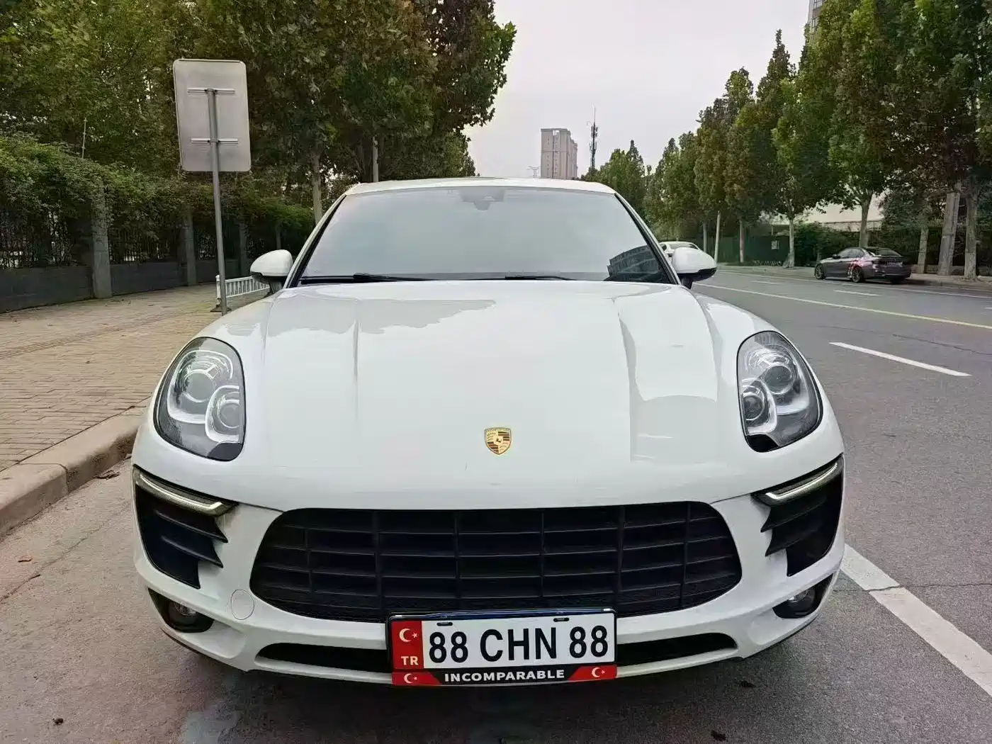 Porsche Macan 2017 Macan 2.0T фото 2
