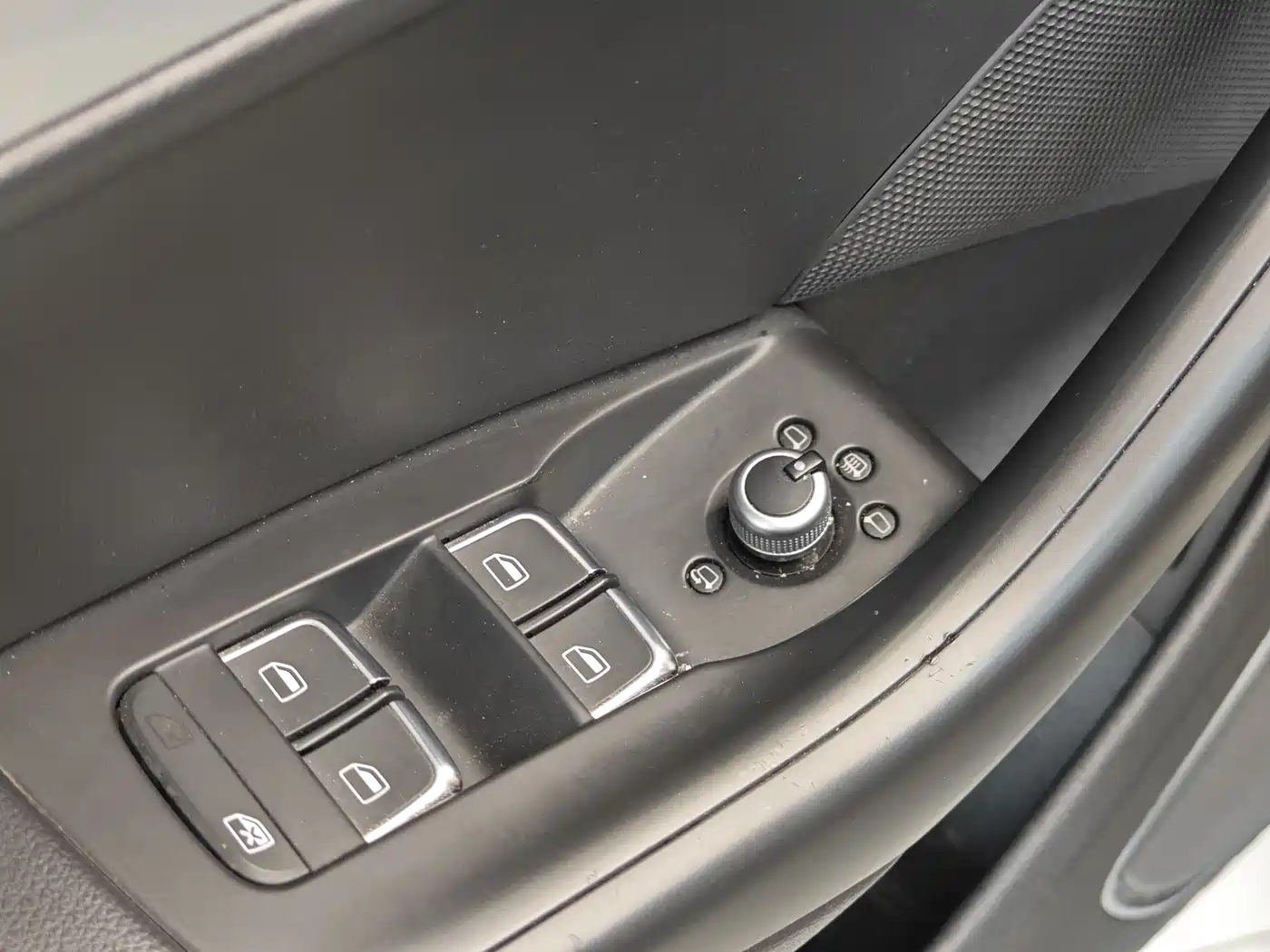 Audi Q3 2018 30th Anniversary Edition 30 TFSI Style фото 10