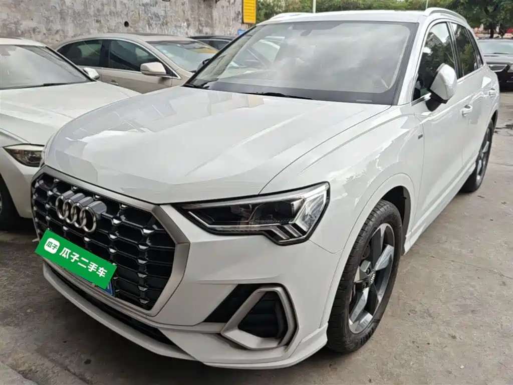 Audi Q3 2019 40 TFSI Fashion Dynamic