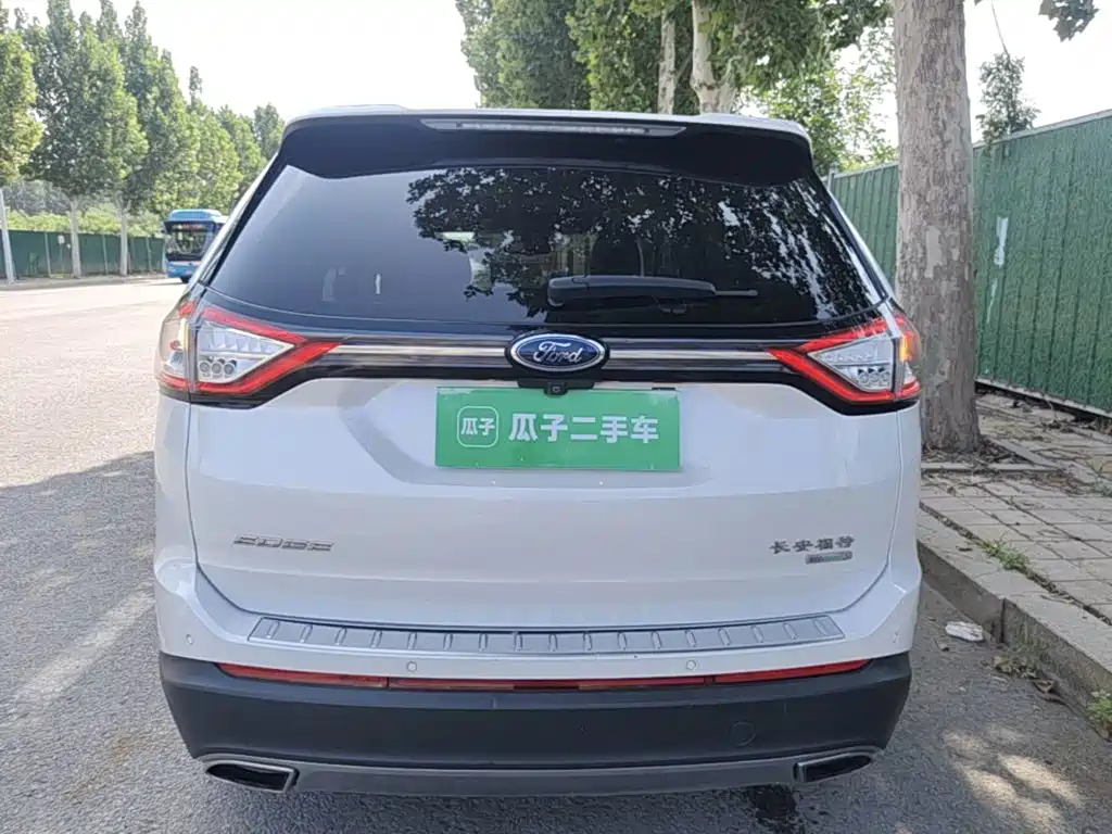 Ford Edge 2019 2018 EcoBoost 245 FWD Luxury 7-seater China V