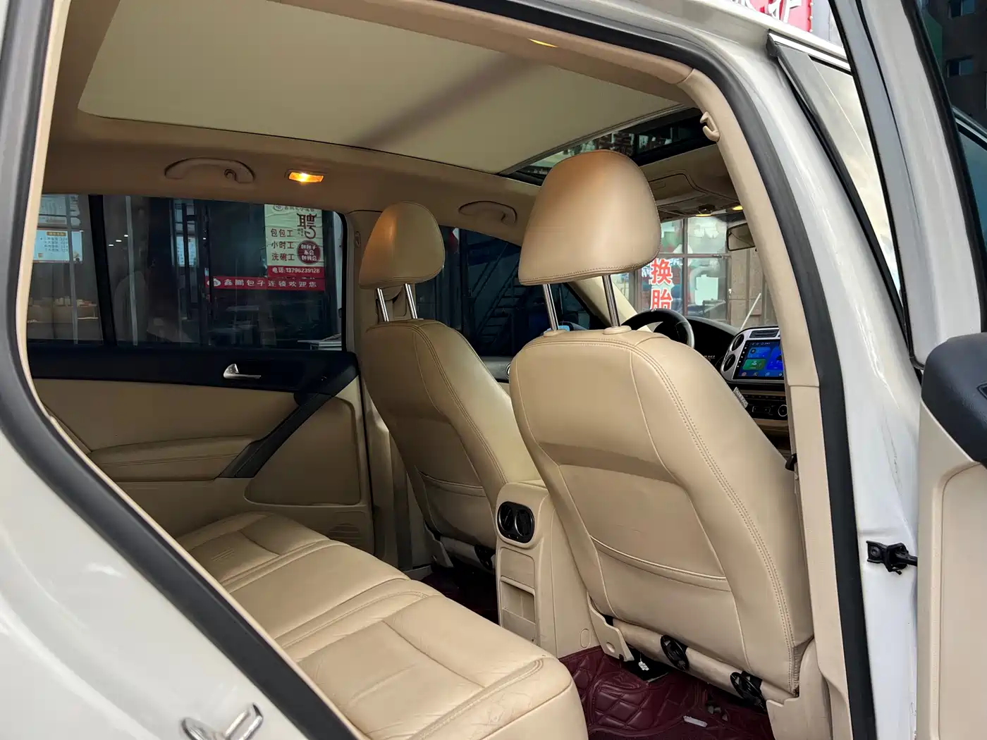 Volkswagen Tiguan 2012 1.8TSI Automatic 4WD Trend Edition фото 10
