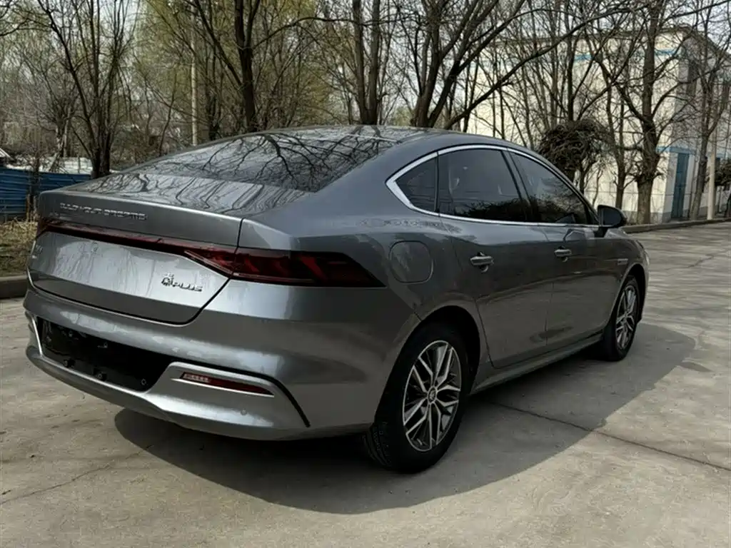 BYD Qin PLUS 2021 DM-i 55KM Flagship фото 21
