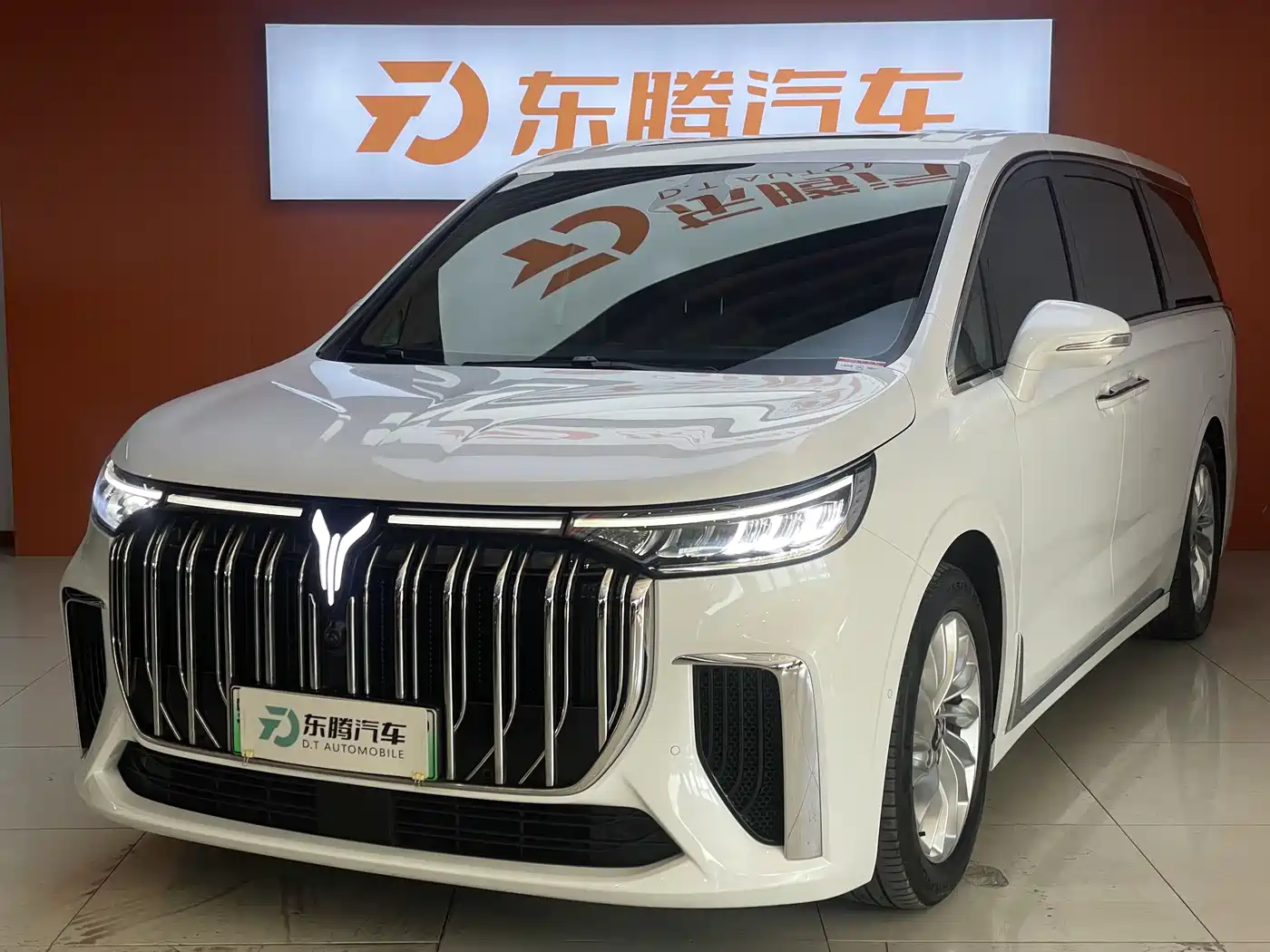 Voyah Auto Voyah Dreamer 2024 PHEV Extended Range Premium Edition