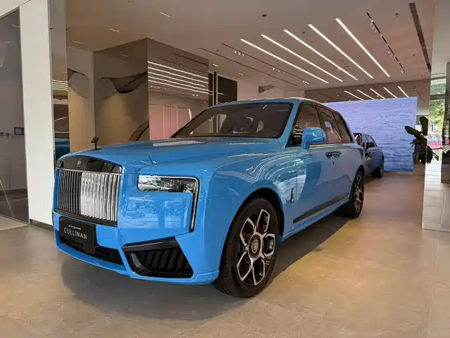 Rolls-Royce Cullinan Black Badge