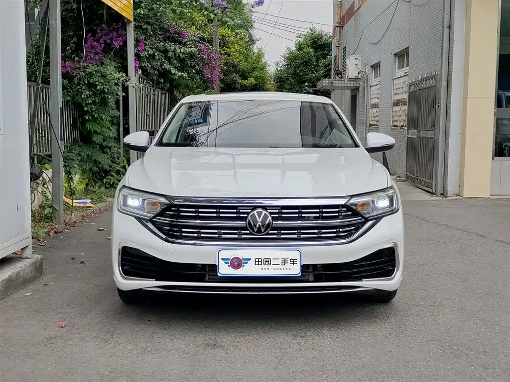 Volkswagen Sagitar 2025 300TSI DSG Surpass Edition фото 2