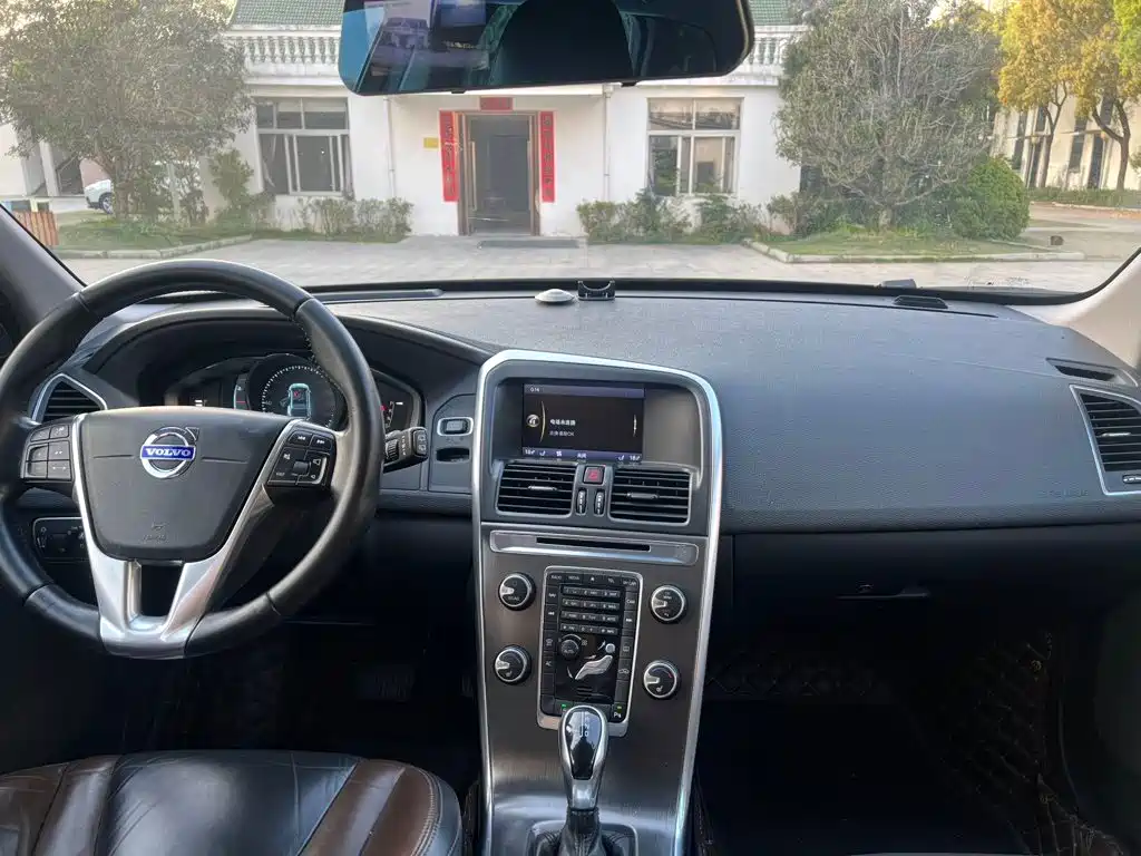 Volvo XC60 (Import) 2013 2014 T5 Wisdom & Elegance