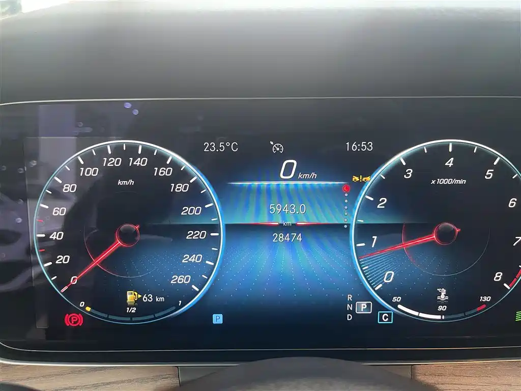 Mercedes-Benz E-Class 2023 E 300 L Fashion фото 18
