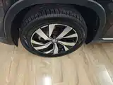 Фото 23 - Volkswagen Tayron