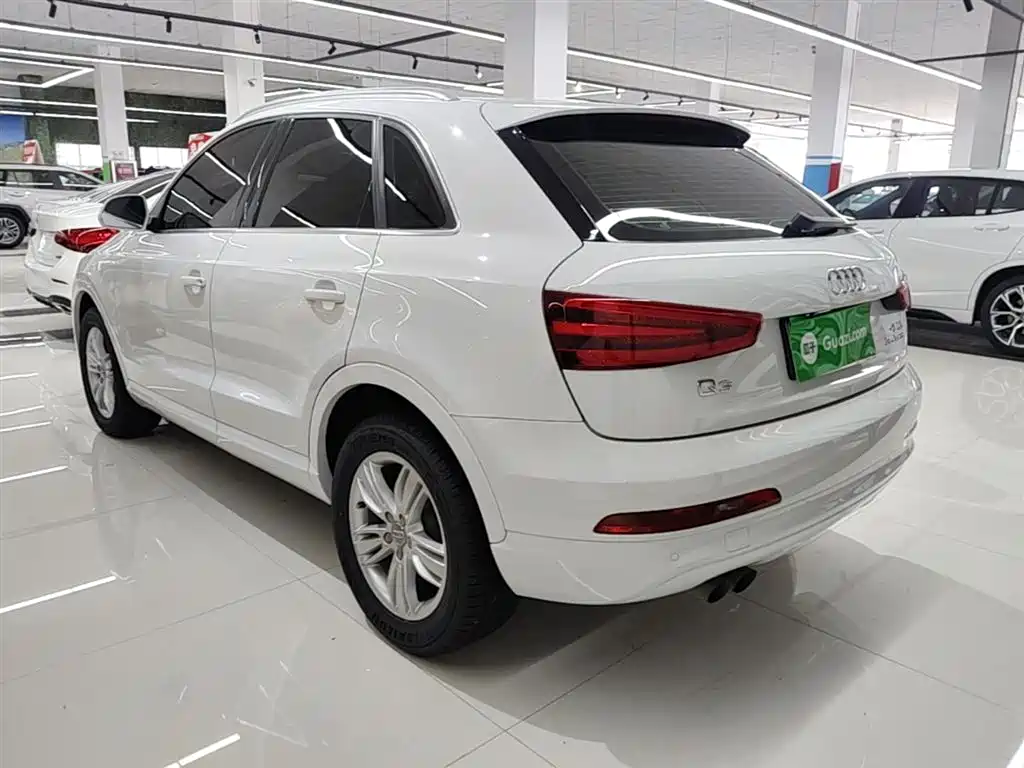 Audi Q3 2015 35 TFSI Comfort фото 5