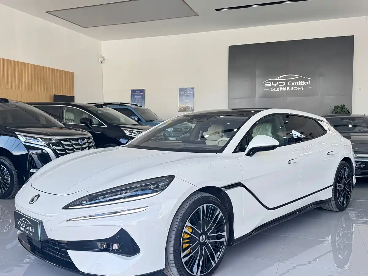 Denza Z9GT 2024 1100 AWD Ultra Launch Edition