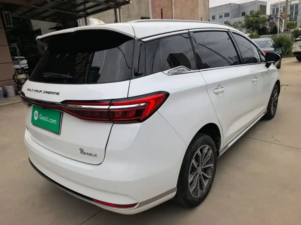 BYD Song MAX 2021 Upgrade 1.5T Automatic Luxury Edition 6-Seater фото 7
