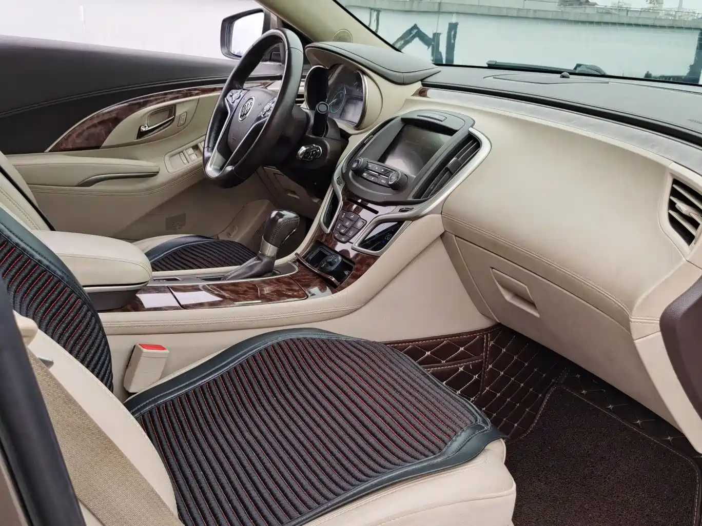 Buick LaCrosse 2013 2.4L SIDI Leading Comfort фото 12