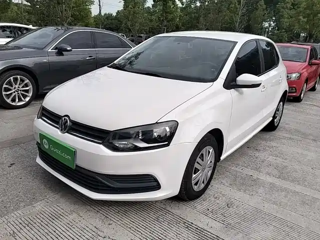  Volkswagen Polo 2016 1.4L Automatic Trend