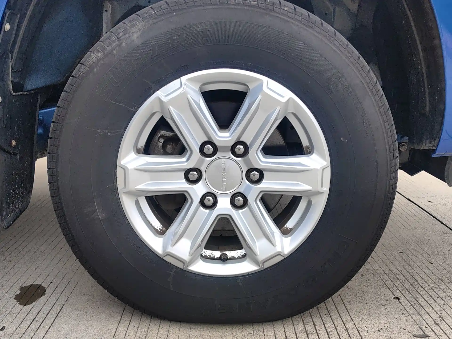 Фото 10 - Maxus Maxus T70