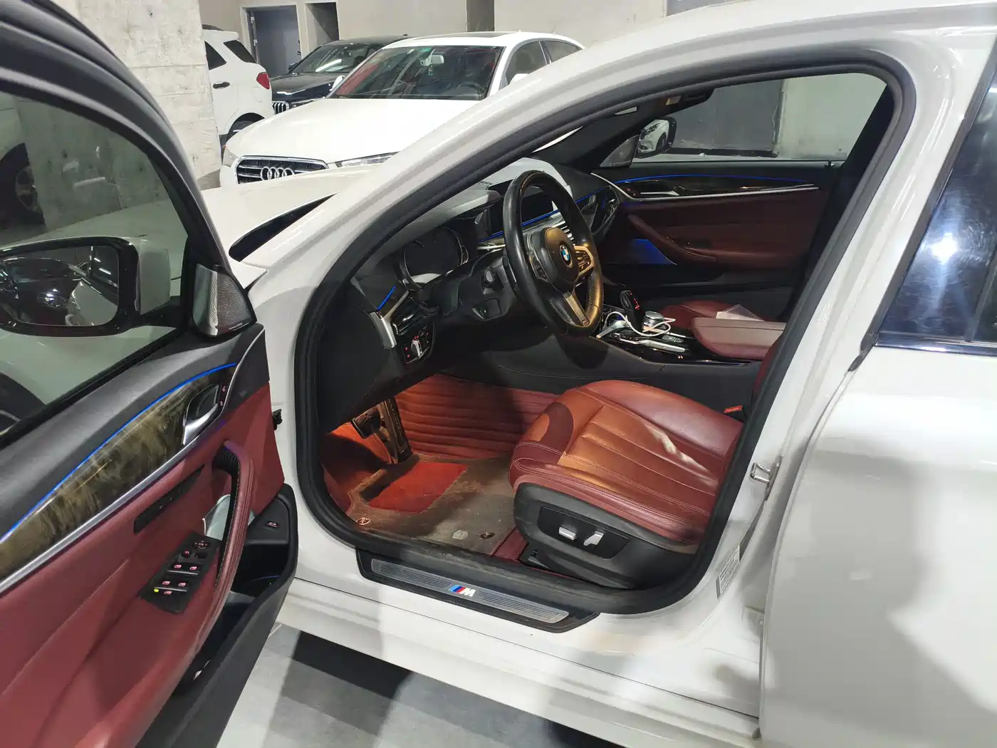 BMW 5 Series 2018 530Li Leading M Sport Package фото 9