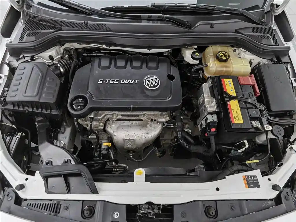 Buick Excelle 2021 Exemplar 1.5L Auto Progressive фото 6