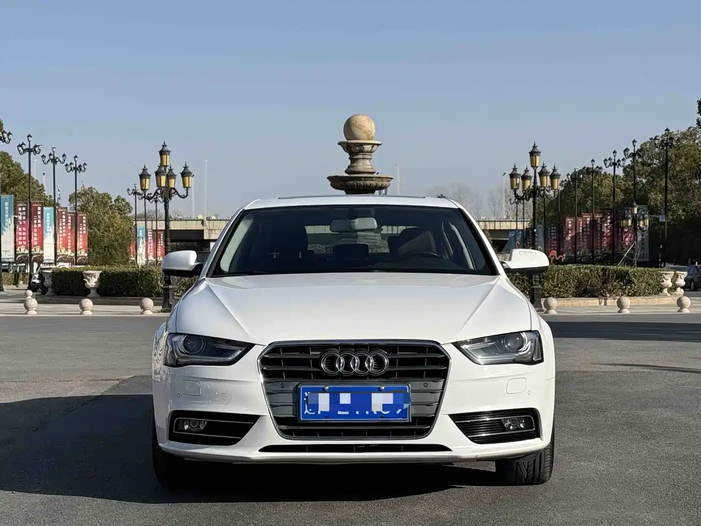 Audi A4L 2013 35 TFSI Automatic Standard фото 2