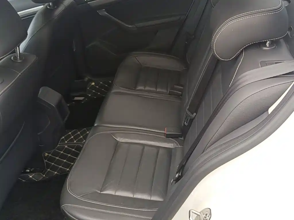 Фото 17 - Volkswagen Lavida
