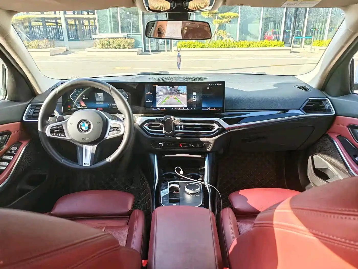 BMW 3 Series 2023 320Li M Sport Package фото 6