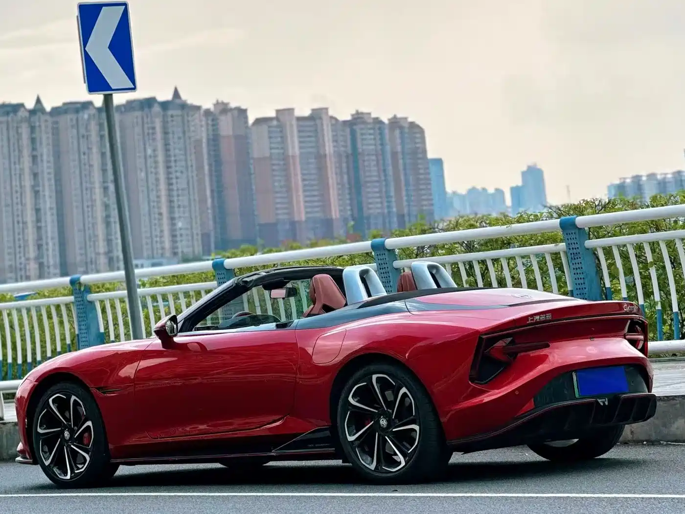 MG Cyberster 2025 2024 580km Transcendent Edition
